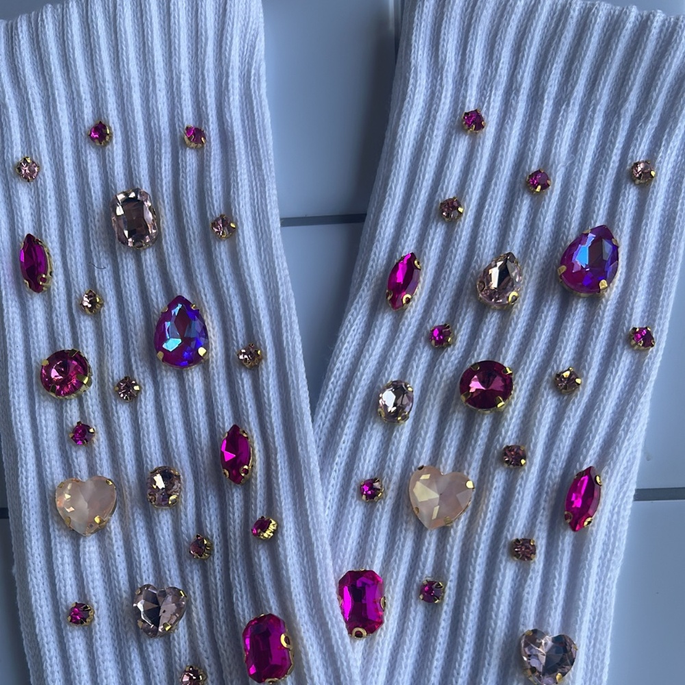 “THE PINK PRINT “ white slouch bling socks